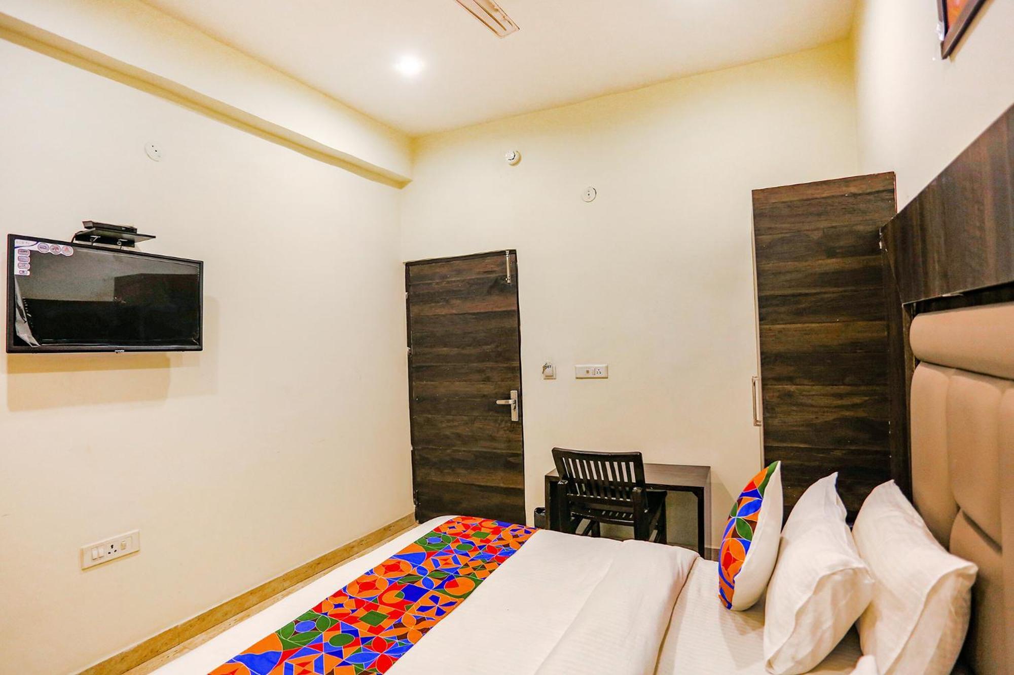 Fabhotel The Kiara Near Igi Delhi Airport New Delhi Ngoại thất bức ảnh
