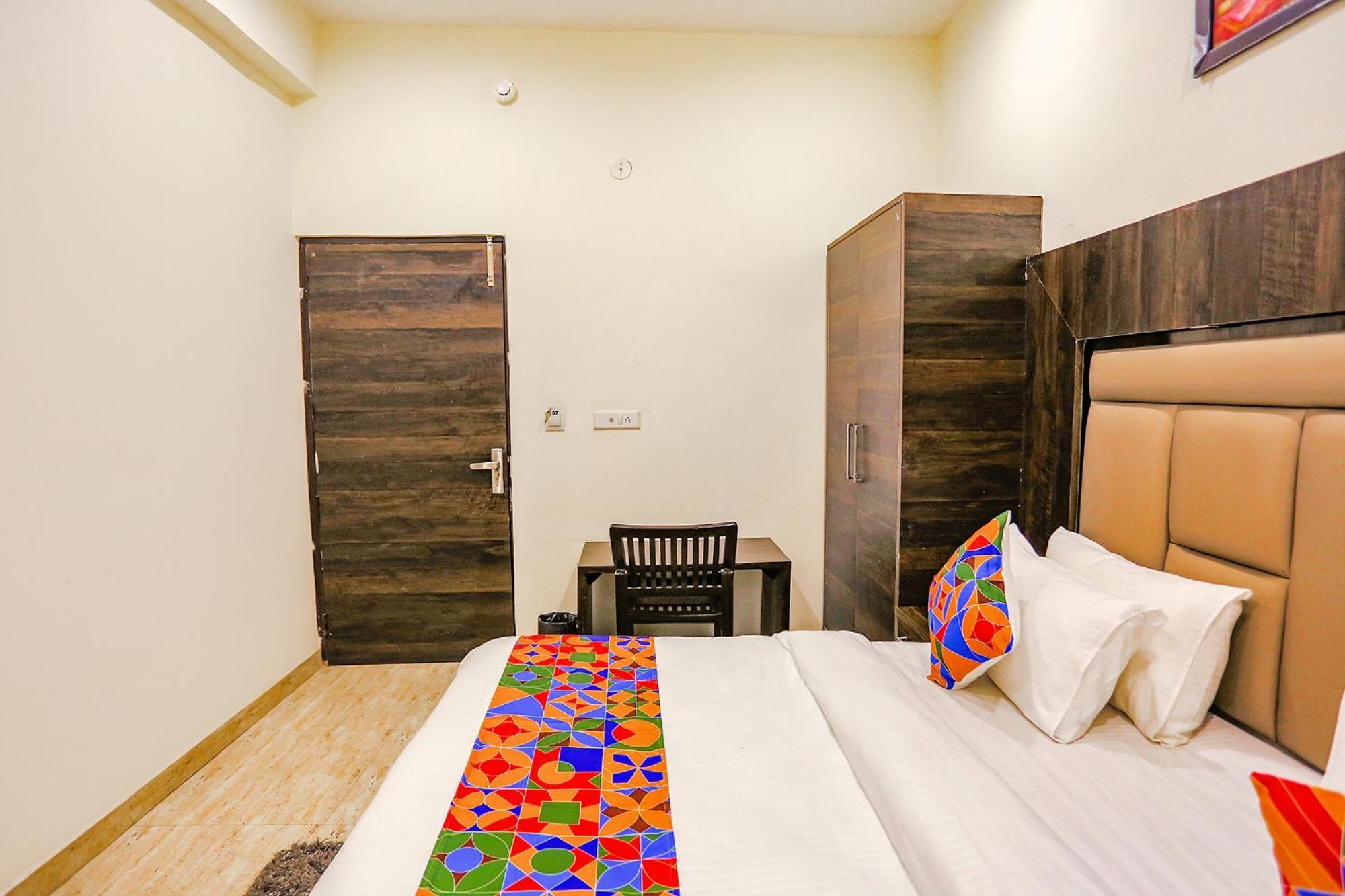 Fabhotel The Kiara Near Igi Delhi Airport New Delhi Ngoại thất bức ảnh