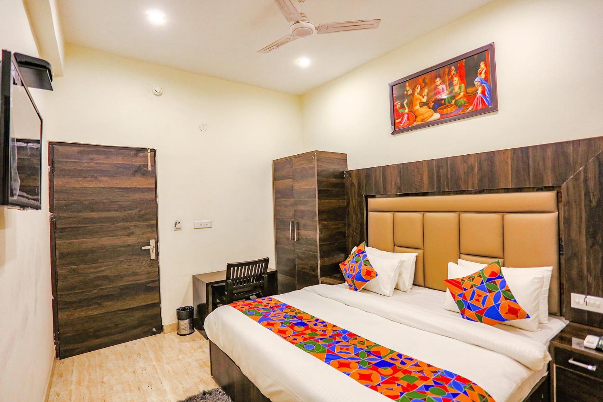 Fabhotel The Kiara Near Igi Delhi Airport New Delhi Ngoại thất bức ảnh